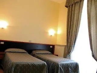Atena Otel 2*