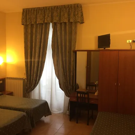 Atena Hotel Mediolan