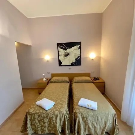 Atena Hotel Mediolan