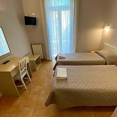 Ξενοδοχείο Atena
