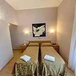 Atena Hotel Mediolan