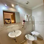 Atena Hotel Mediolan
