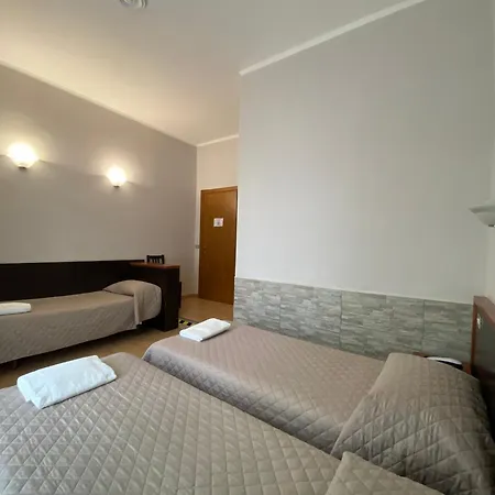 Atena 2* Milan