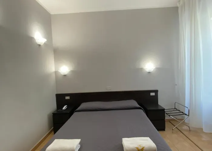 Atena Szálloda 2*